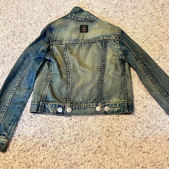 Forum selected Women’s size S Jean Jacket! - Picture 3 of 3